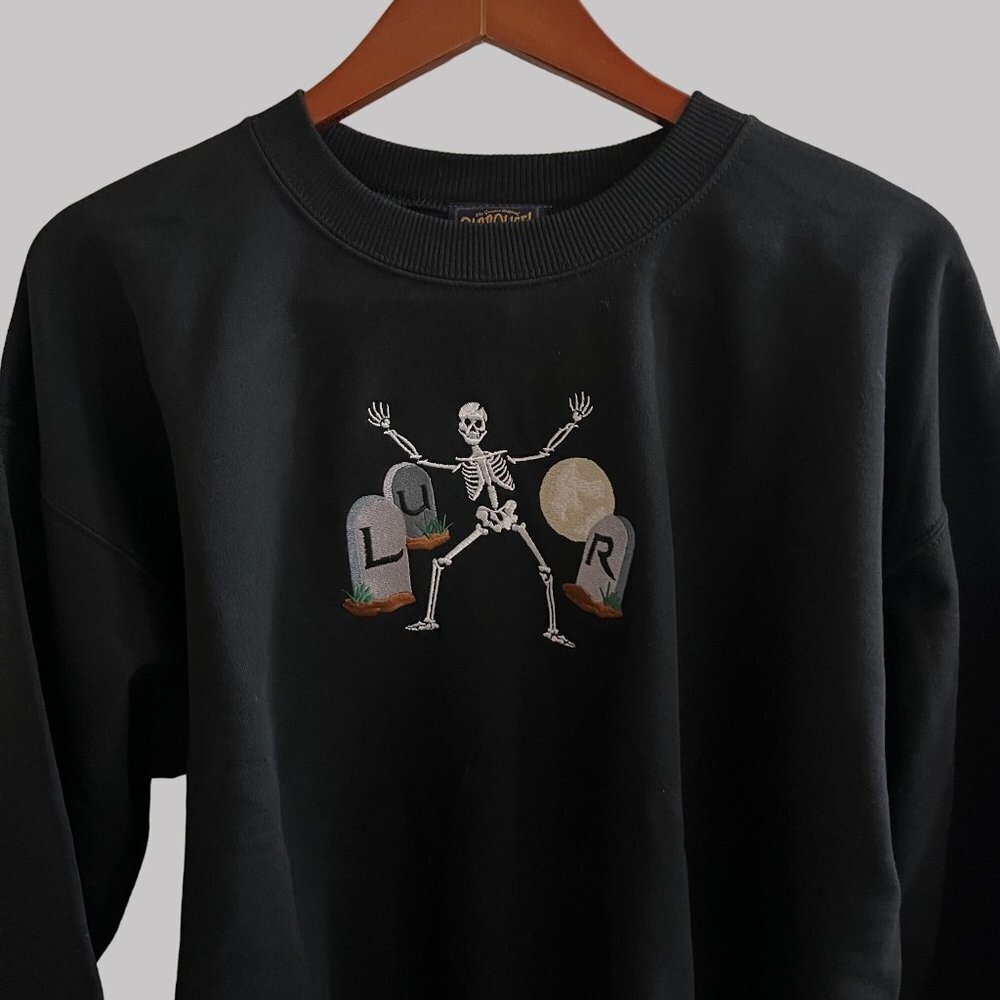 Carrousel Sweater Mens Large Black Pullover Skeleton Print Long Sleeve Preshrunk